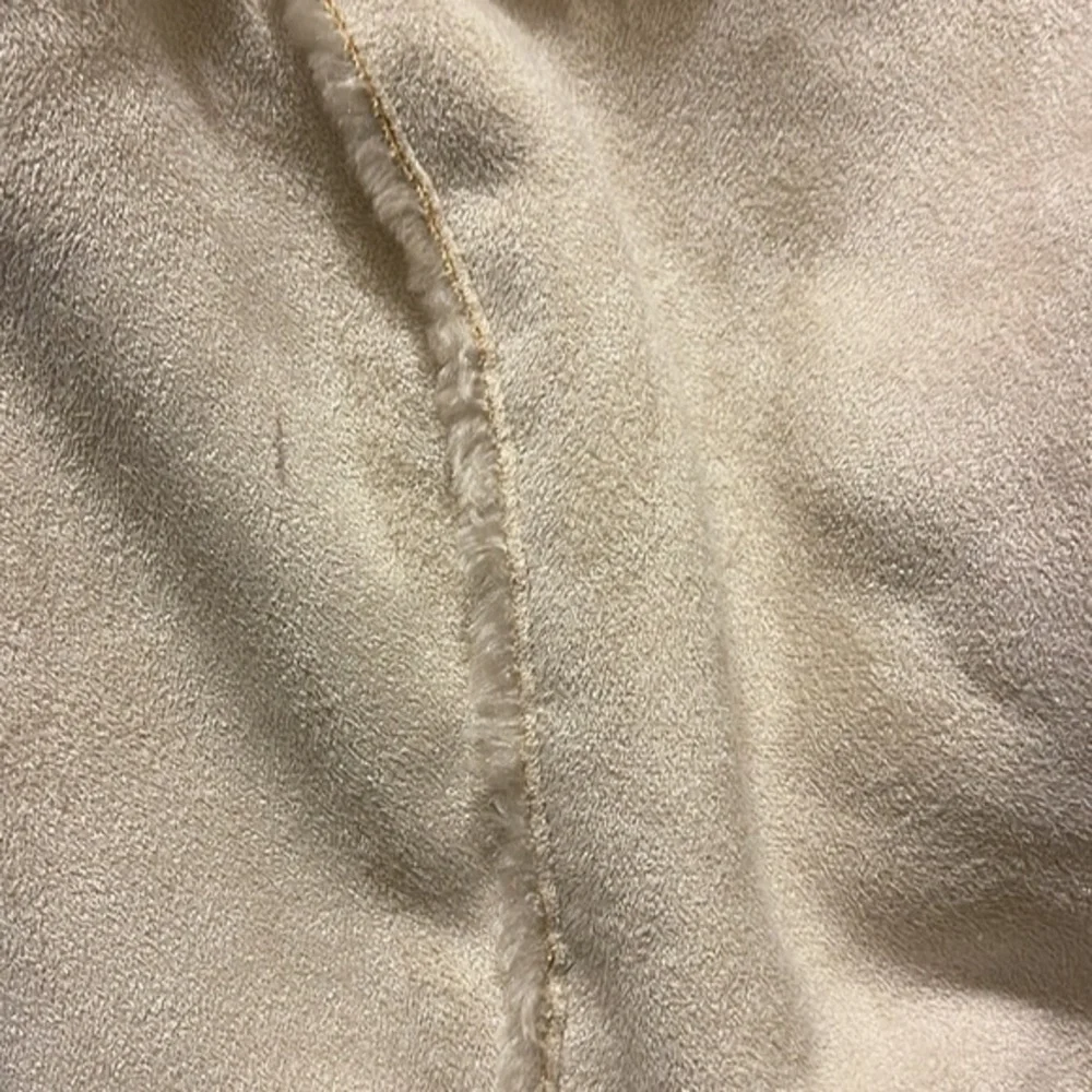 Mudd faux fur faux suede‎ button up trench jacket